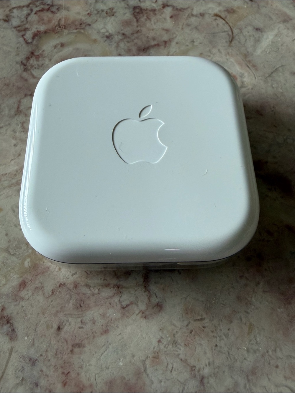 EUC~Apple Ear Buds
